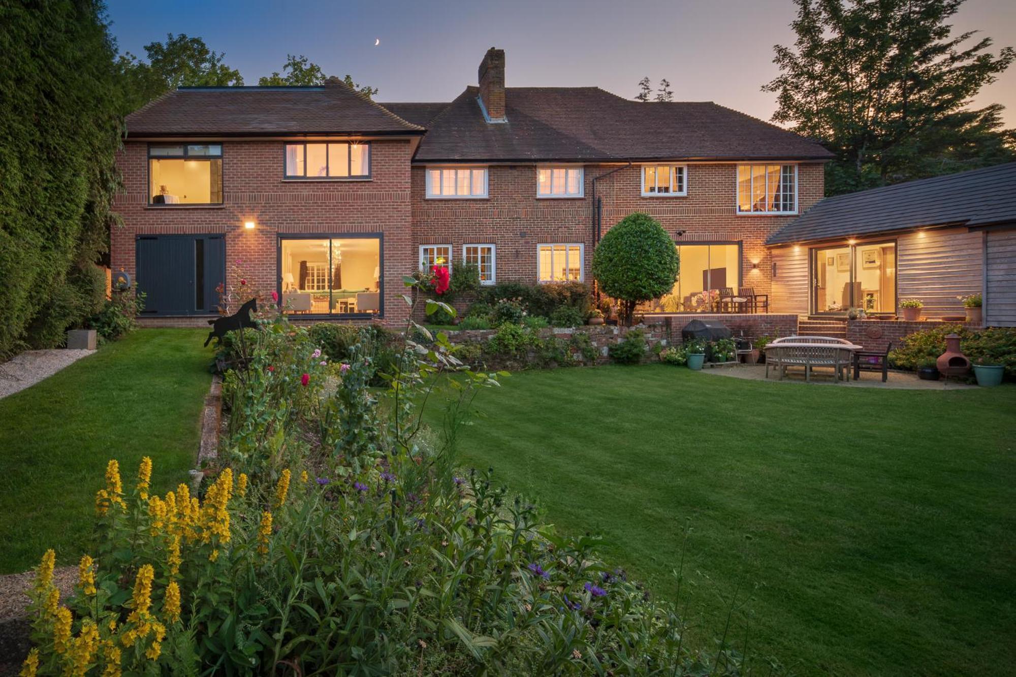 Westleigh Hotel Ashtead Buitenkant foto