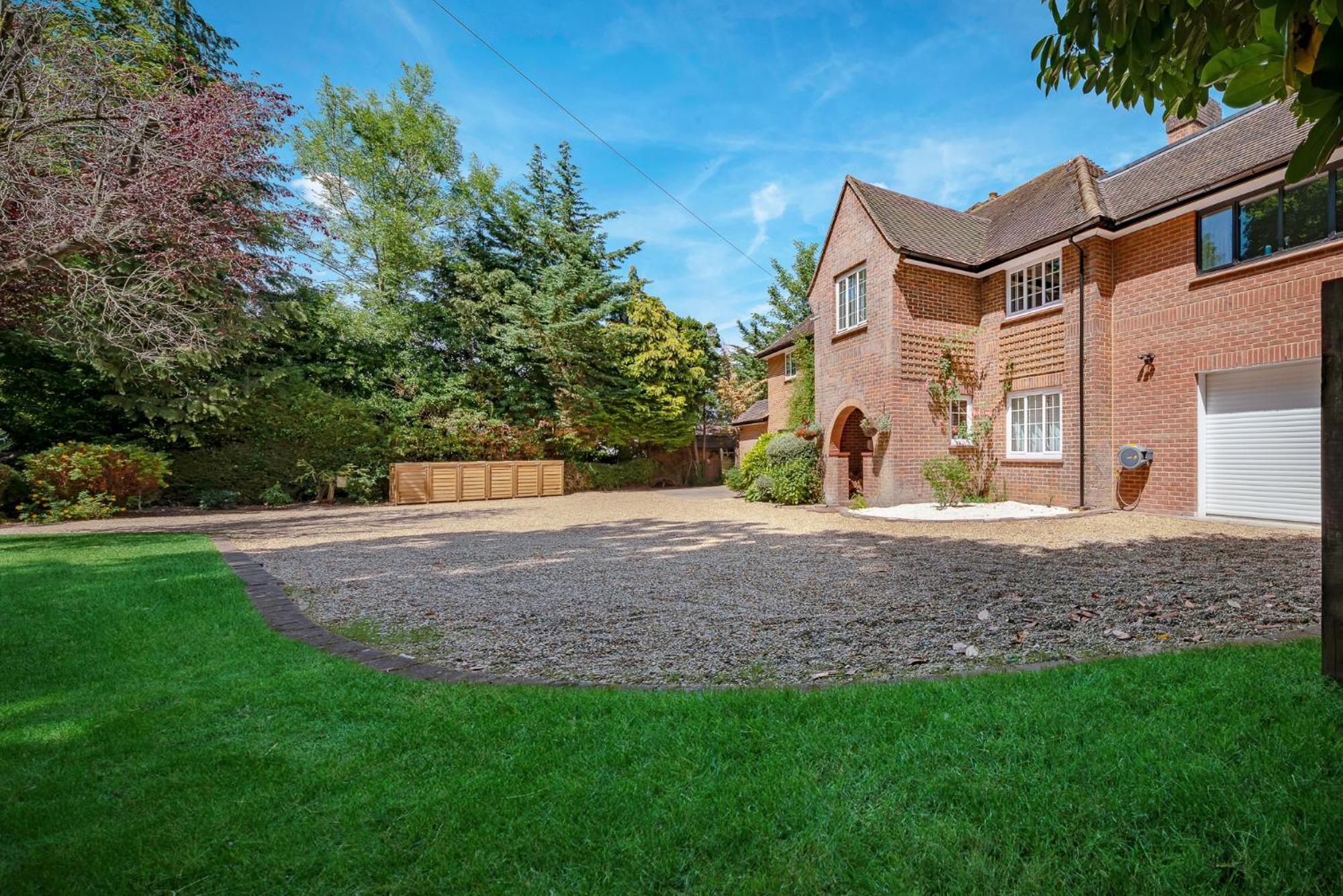 Westleigh Hotel Ashtead Buitenkant foto