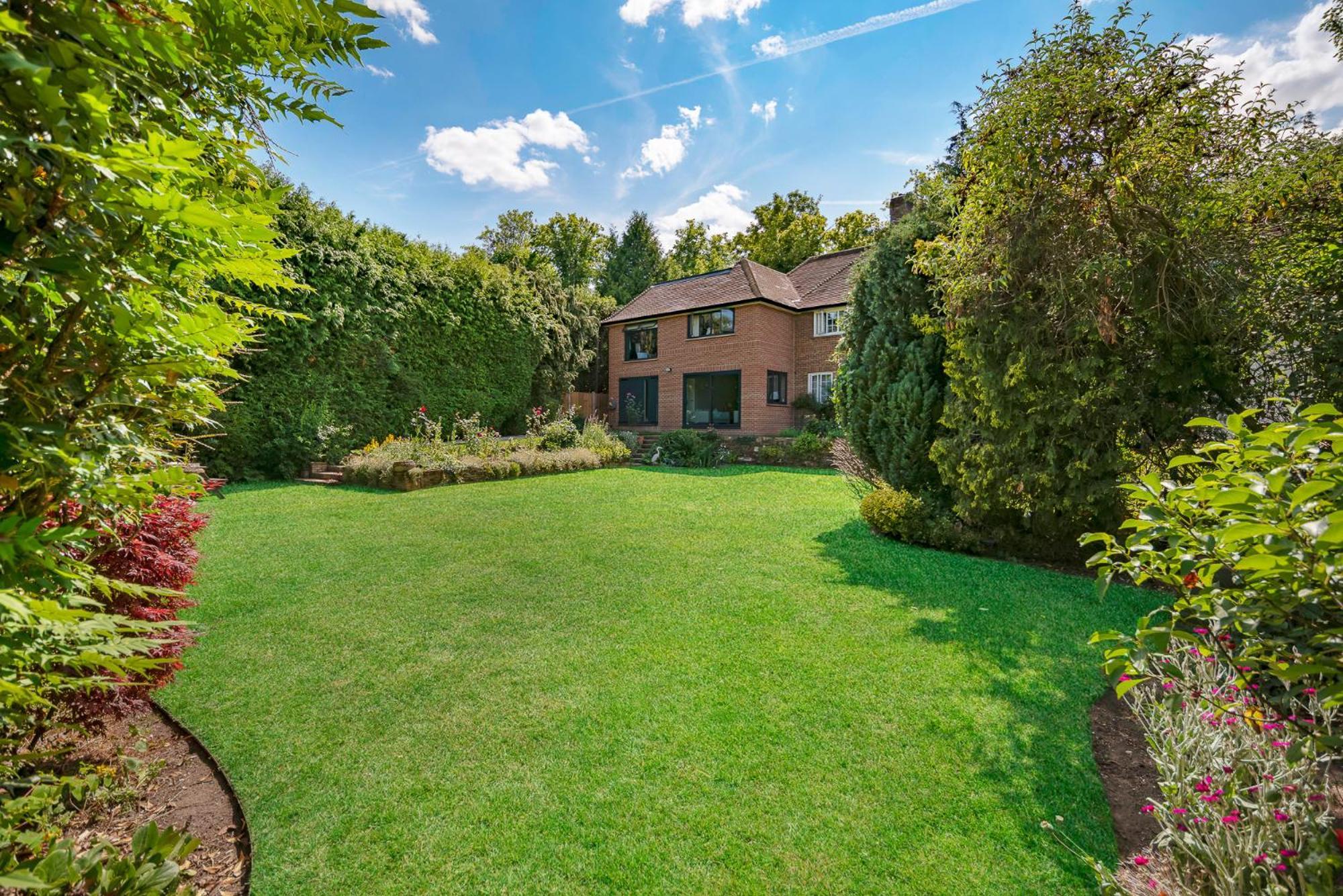 Westleigh Hotel Ashtead Buitenkant foto