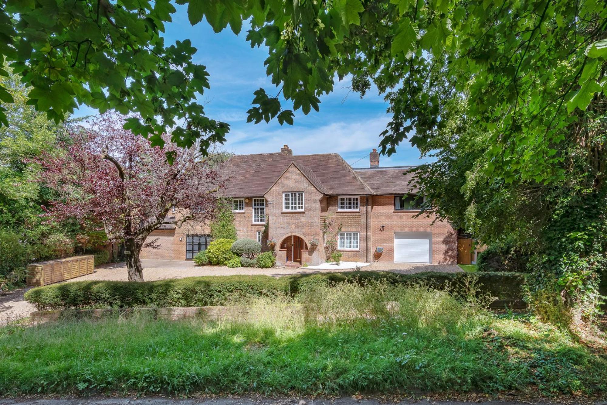 Westleigh Hotel Ashtead Buitenkant foto
