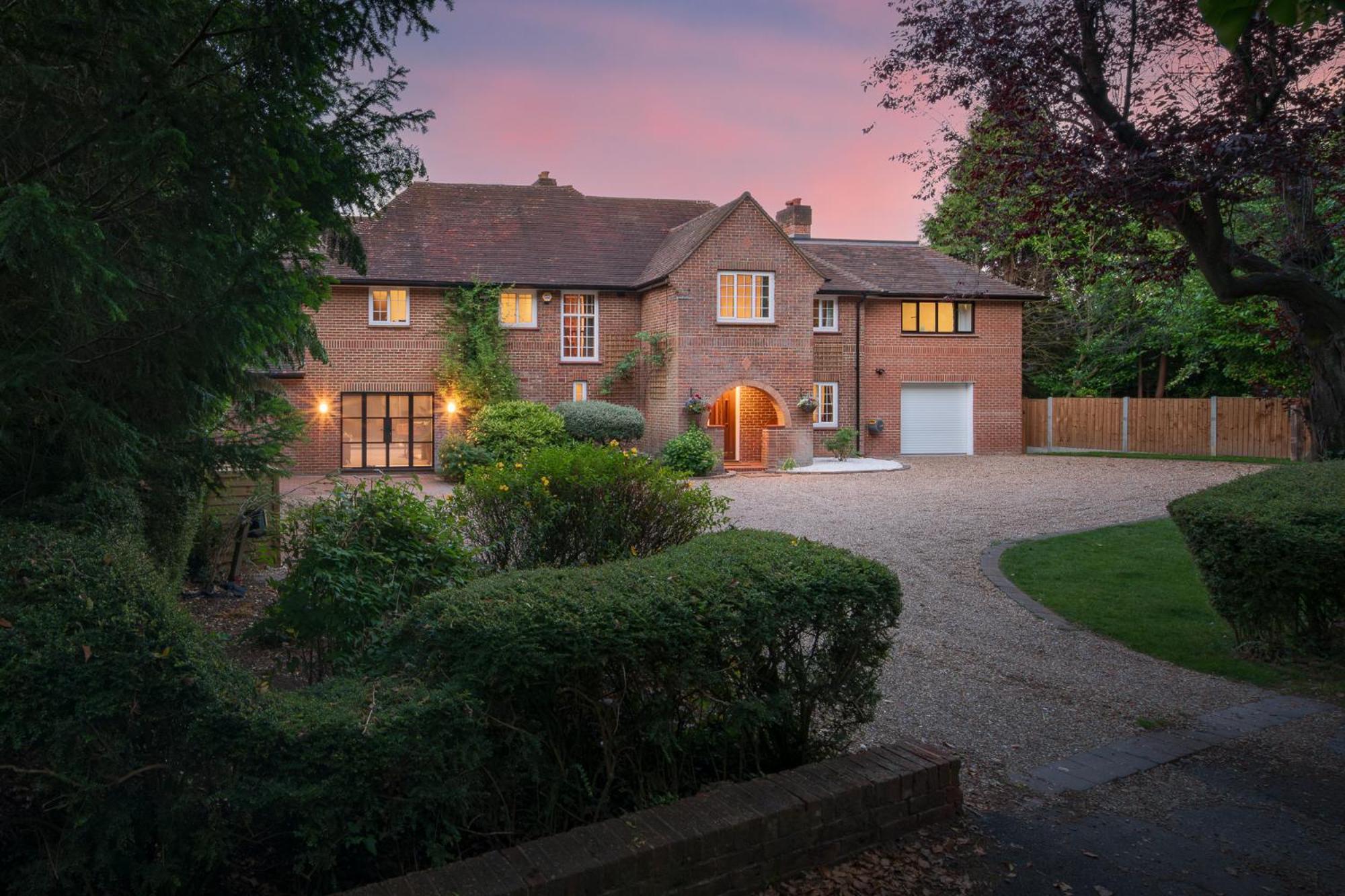 Westleigh Hotel Ashtead Buitenkant foto